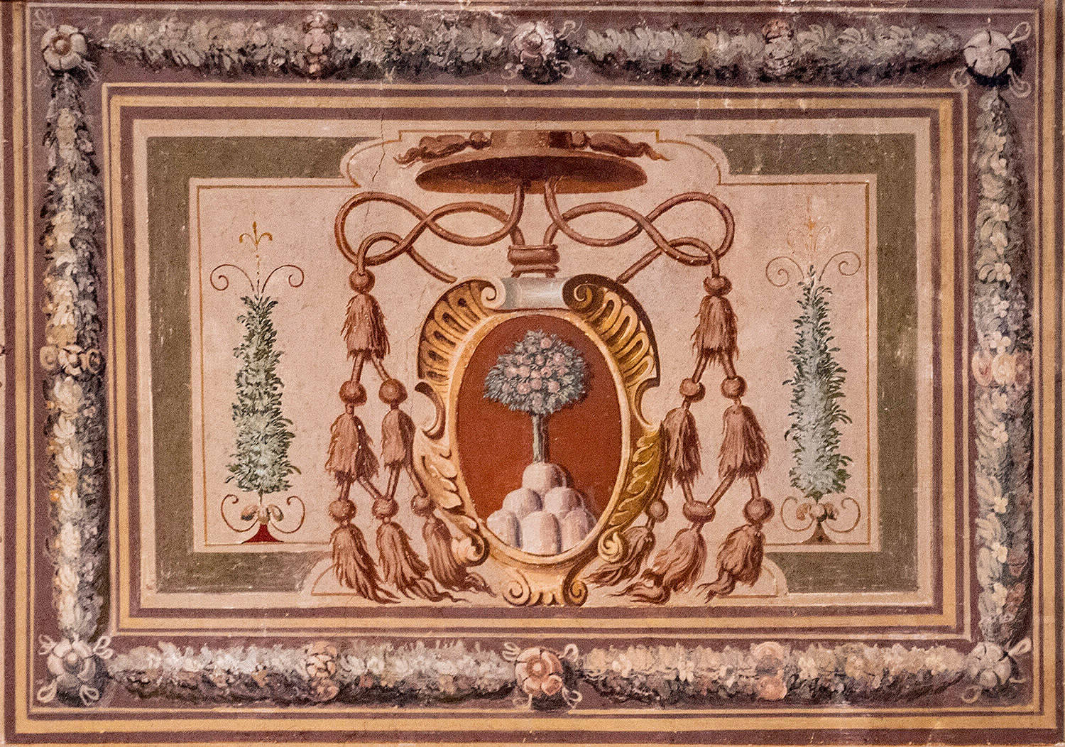 Sala conviviale - araldica - Castello Orsini-Cesi -Borghese ospitalità, cultura al centro dell'antico borgo.